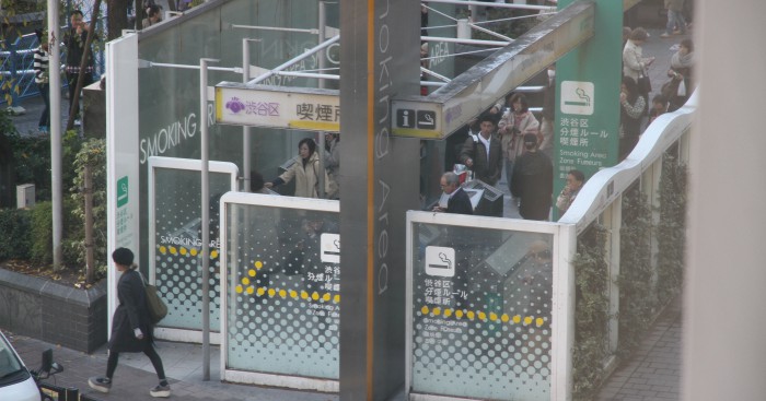 Giappone: ecco cosa ti succede se fumi una sigaretta durante il lavoro