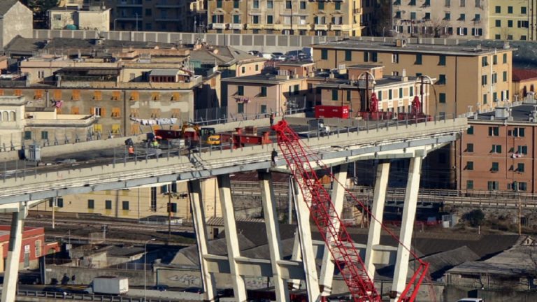Ponte Morandi: l’impresa di Napoli che doveva demolirlo ha legami mafiosi