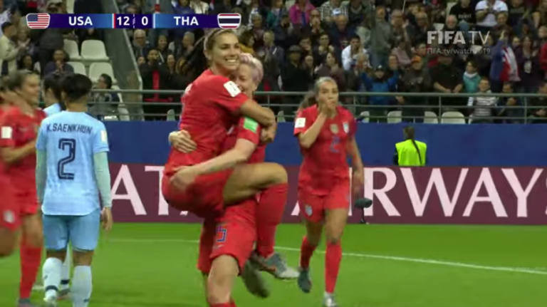 Stati Uniti da record: 13 – 0 alla Thailandia, ed esultano a ogni goal – Video