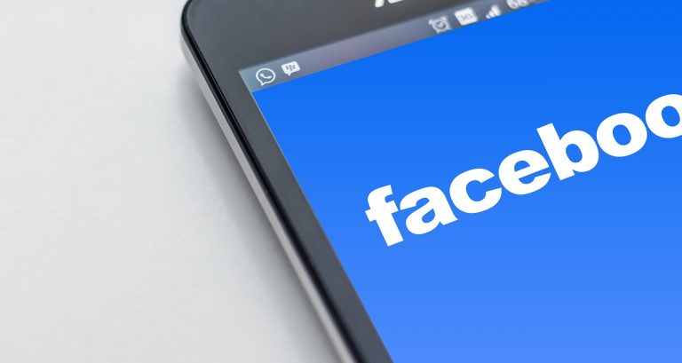 Facebook lancia un’app che ti paga se fai questa cosa