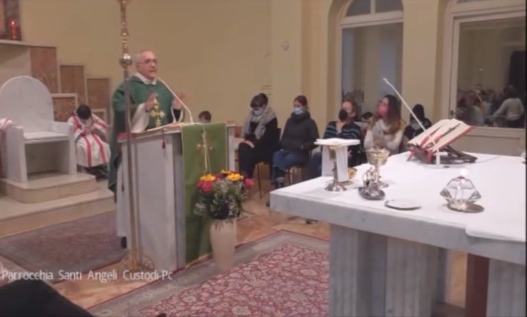 Don Pietro Cesena, finalmente un prete: «Il Papa di deve convertire» Video